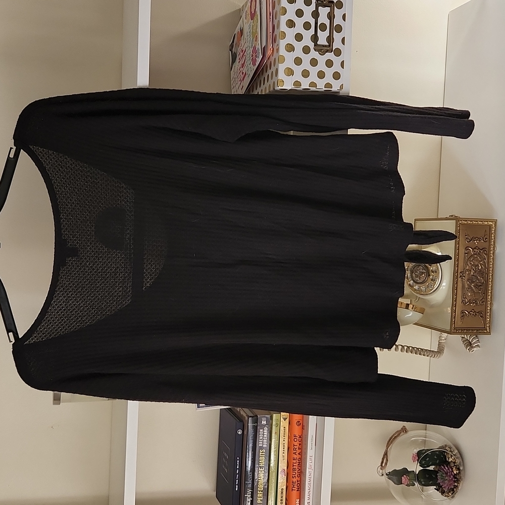 Express Front Tie Tops - Picture 3 of 6